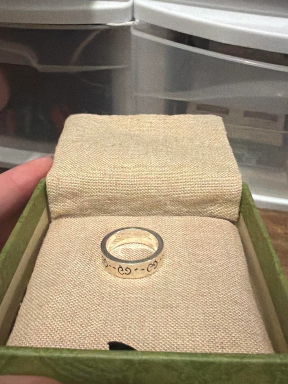Gucci silver Engraved Signature Band Ring